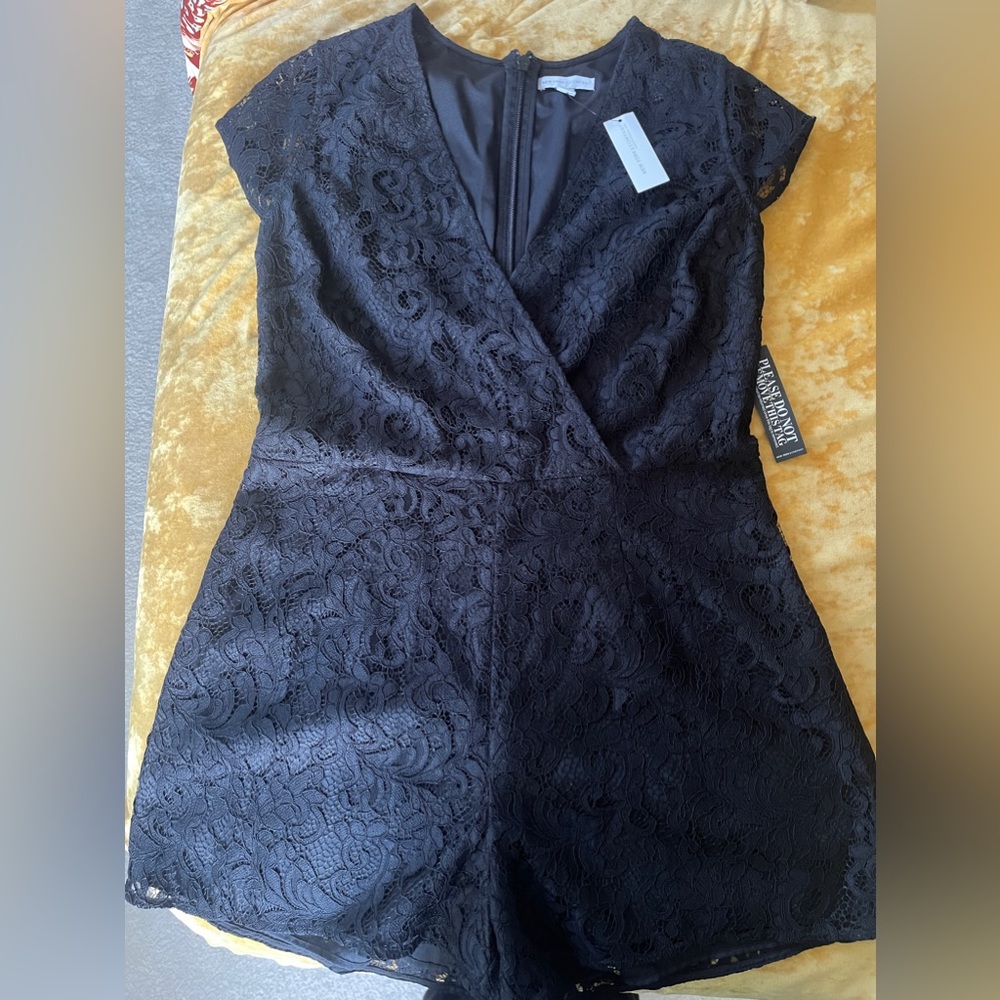NWT! Black lace romper. Size Medium